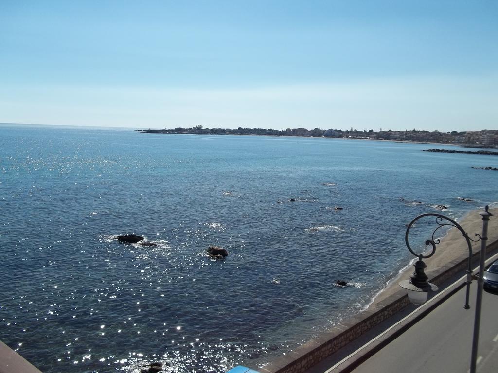 Mare E Monti Villa Giardini Naxos Cameră foto