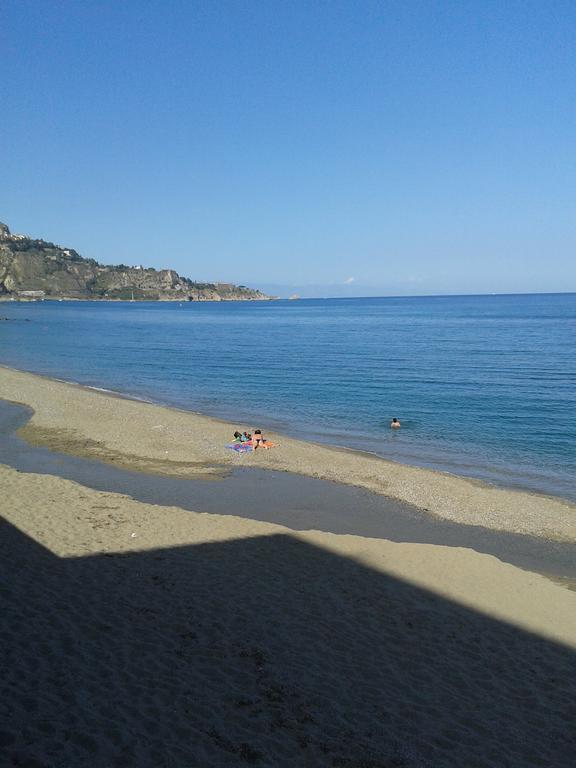 Mare E Monti Villa Giardini Naxos Exterior foto